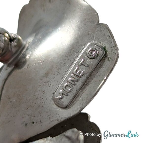 Vintage 70s Monet Textured Rose Silver Tone Brooch - Picture 7 of 8